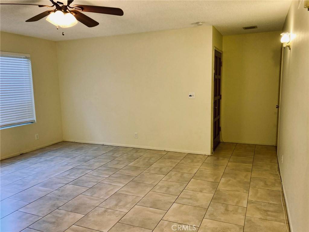 Duarte, CA 91010,1304 Mountain AVE #120
