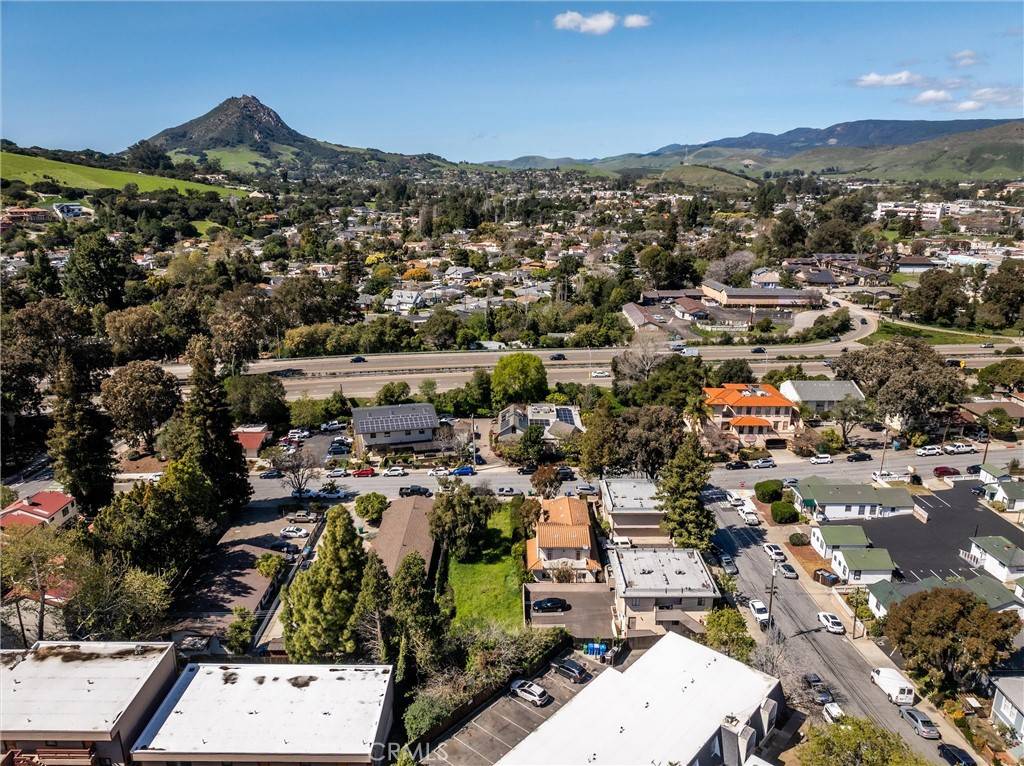 San Luis Obispo, CA 93401,879 Walnut ST
