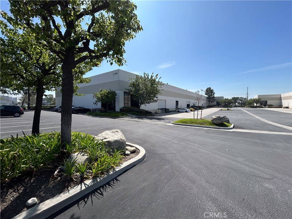 Irwindale, CA 91702,16018 Adelante ST #C