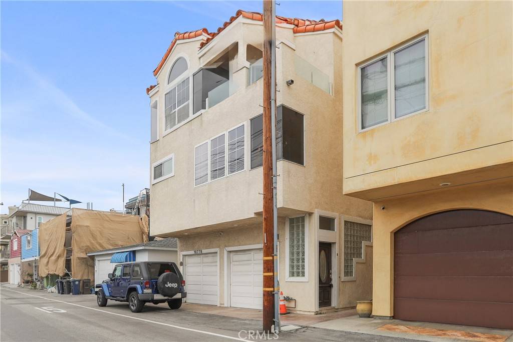 Huntington Beach, CA 92649,16778 Bayview DR #B
