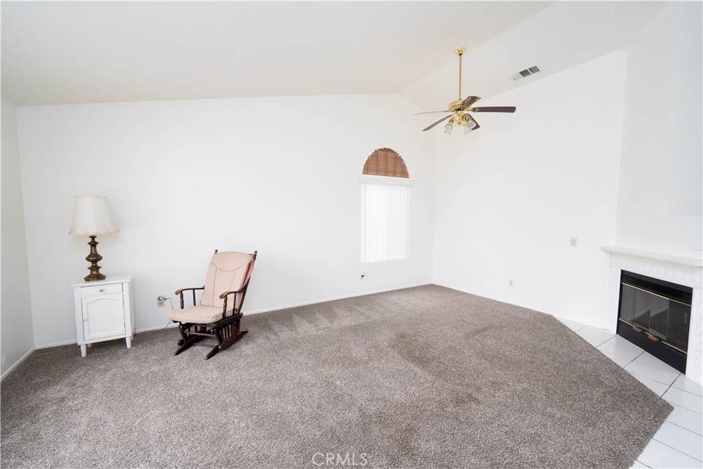 Rialto, CA 92376,443 S Tamarisk