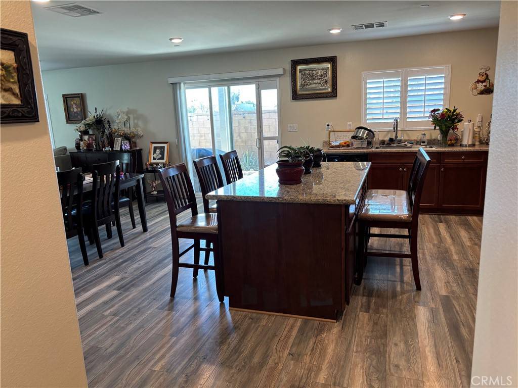 Fontana, CA 92336,17043 Montgomery AVE