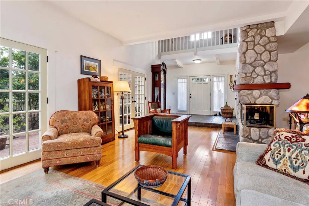 Sierra Madre, CA 91024,483 E Grandview AVE