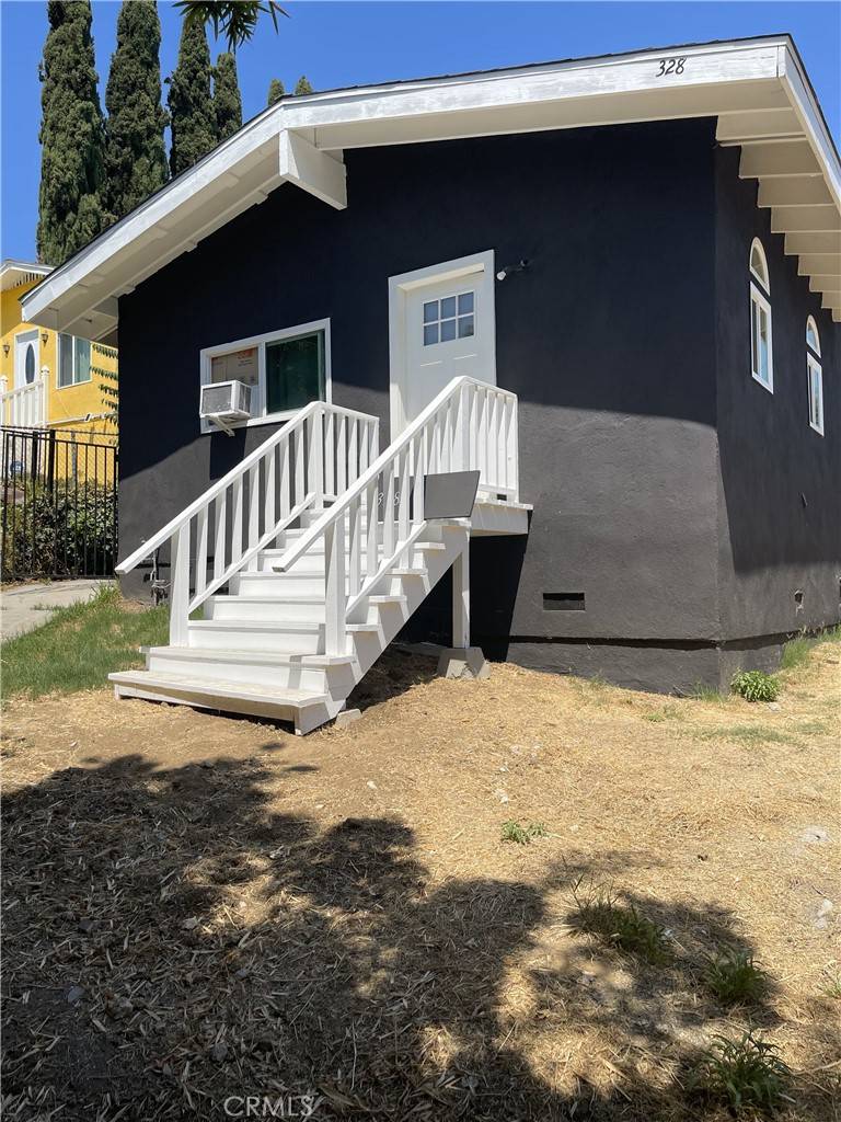 Los Angeles, CA 90042,328 Vista PL