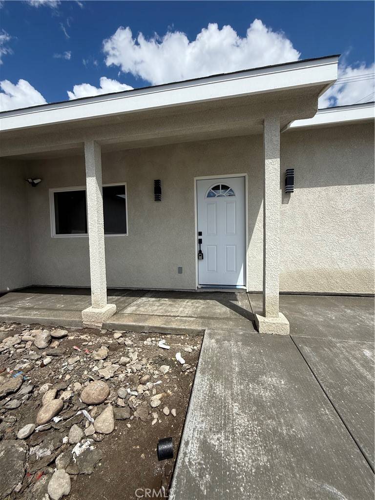 Baldwin Park, CA 91706,5036 Stewart AVE #A