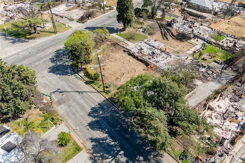 Altadena, CA 91001,2775 Lake AVE