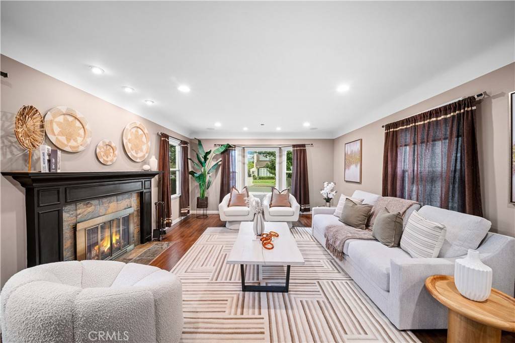 San Gabriel, CA 91775,421 Doyle DR