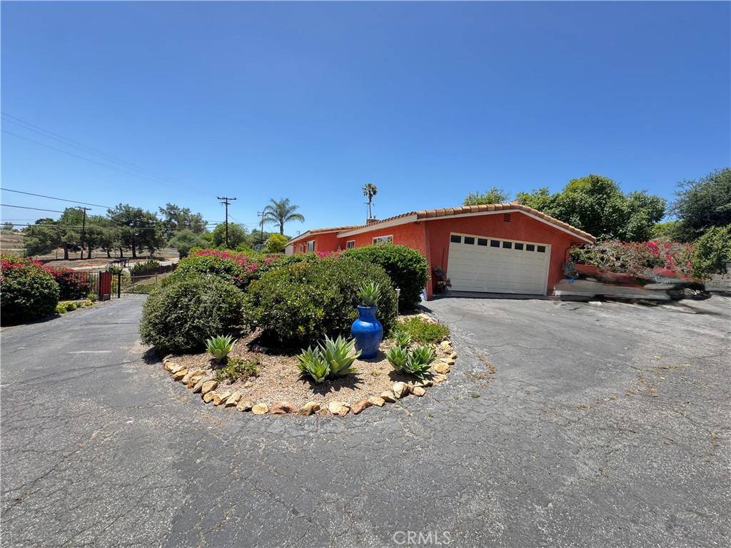 Escondido, CA 92026,9040 W Lilac RD