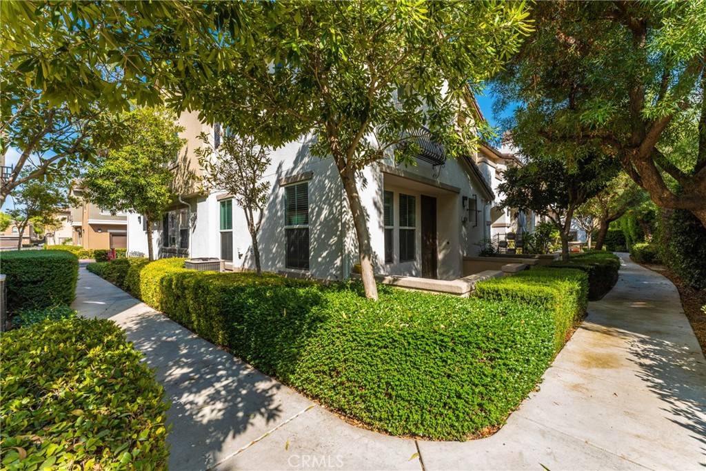 Eastvale, CA 91752,6374 Marbella LN