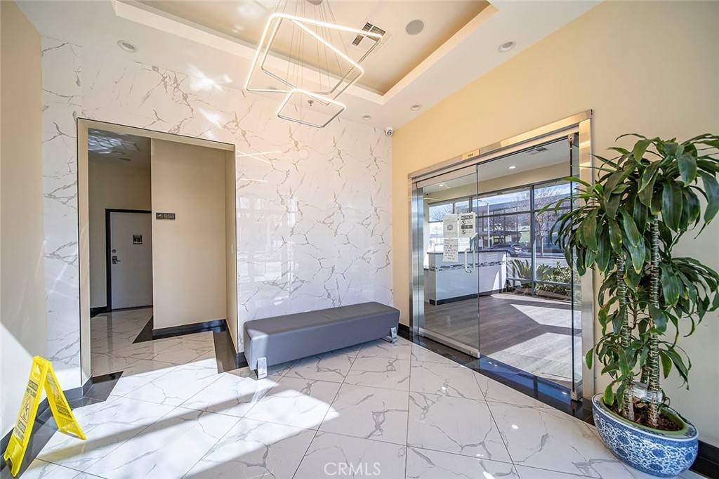 San Gabriel, CA 91776,533 W Las Tunas DR