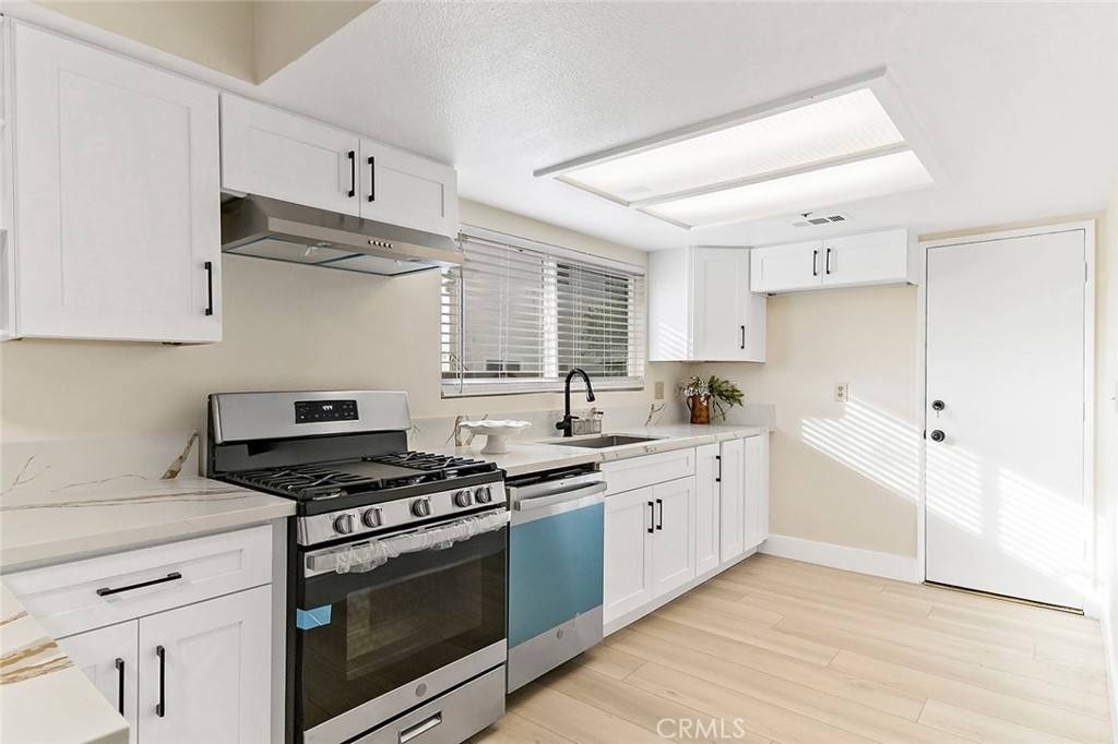 Monterey Park, CA 91755,193 N Nicholson AVE