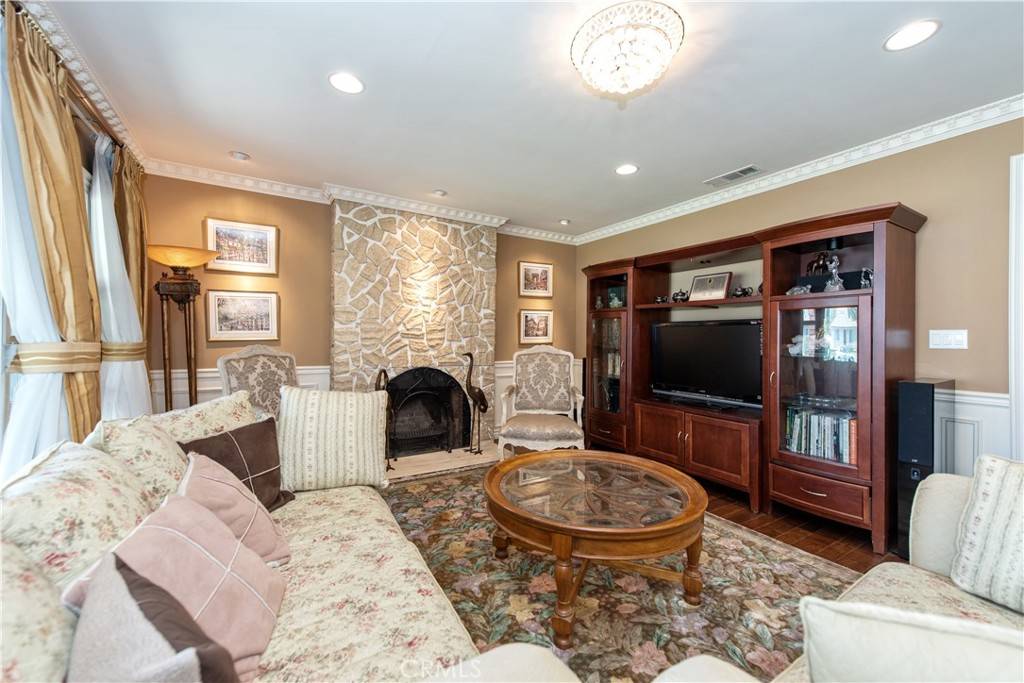 Arcadia, CA 91007,210 W Pamela RD