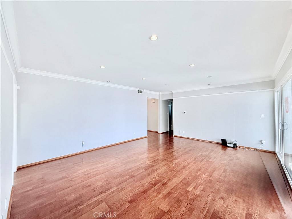 Monterey Park, CA 91754,1119 Crest Haven WAY