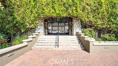 Pasadena, CA 91103,1707 N Fair Oaks AVE #109