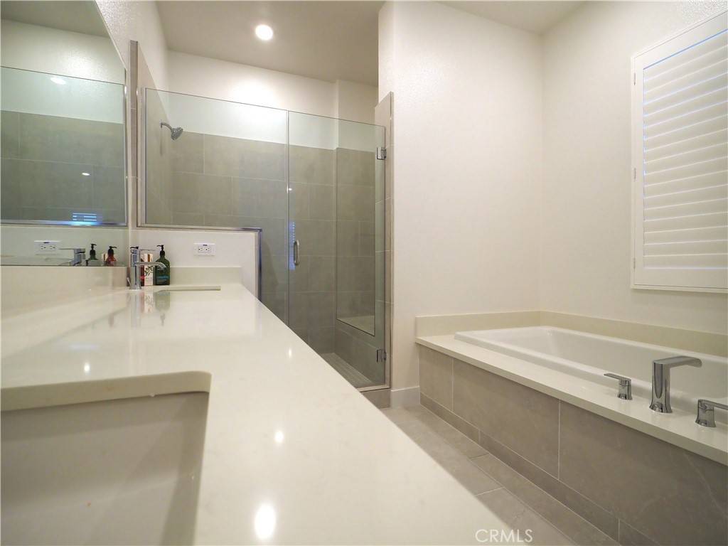 154 Yugen Irvine, CA 92618