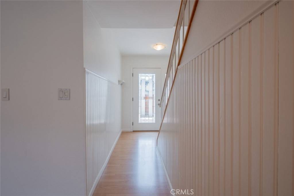 Monrovia, CA 91016,1046 Royal Oaks DR #B