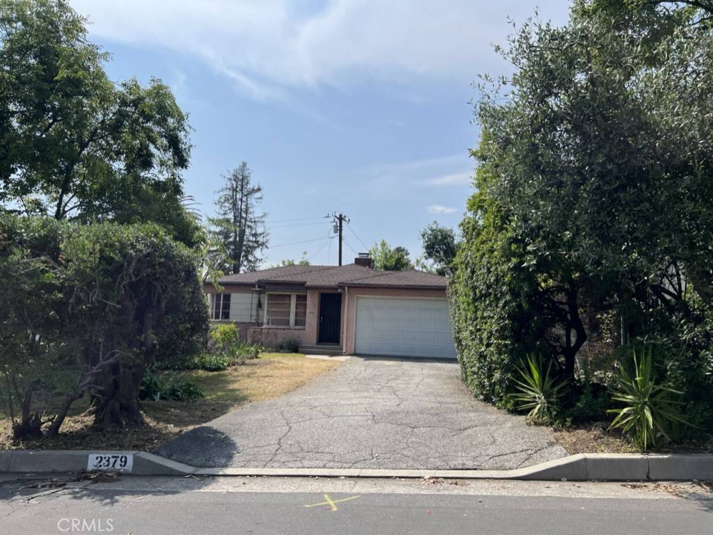 Altadena, CA 91001,2379 Oliveras AVE