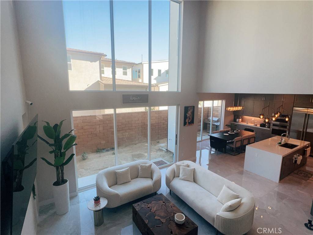 Montebello, CA 90640,1165 Poppy CT