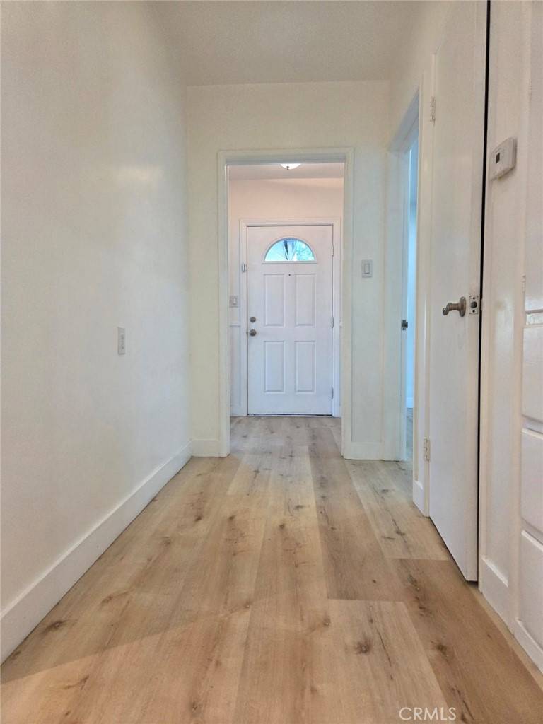 Ontario, CA 91764,319 E J ST