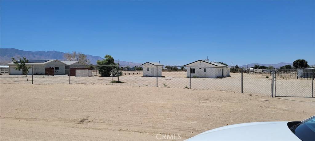 Lucerne Valley, CA 92356,11200 Palomar AVE #B