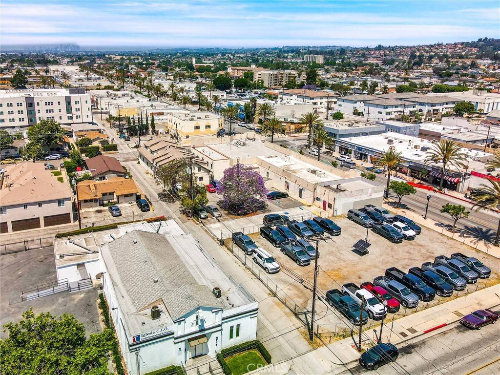 Montebello, CA 90640,413 W Whittier BLVD