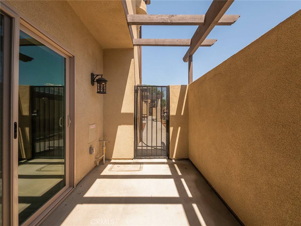 Pomona, CA 91766,1185 W Grand #3