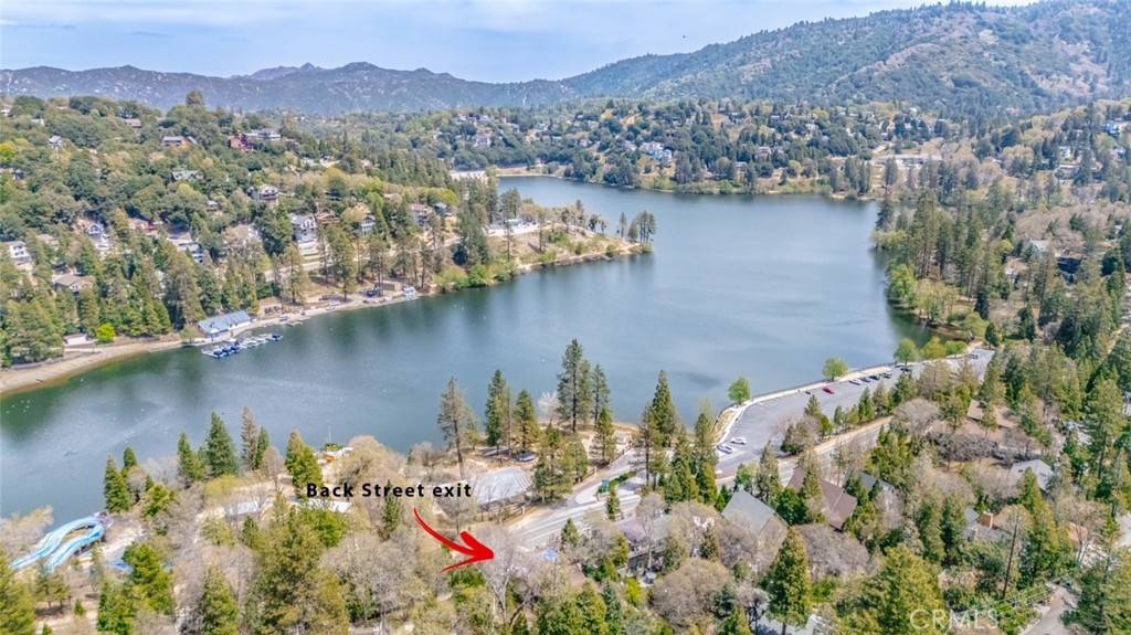 Crestline, CA 92325,24232 Montreaux DR