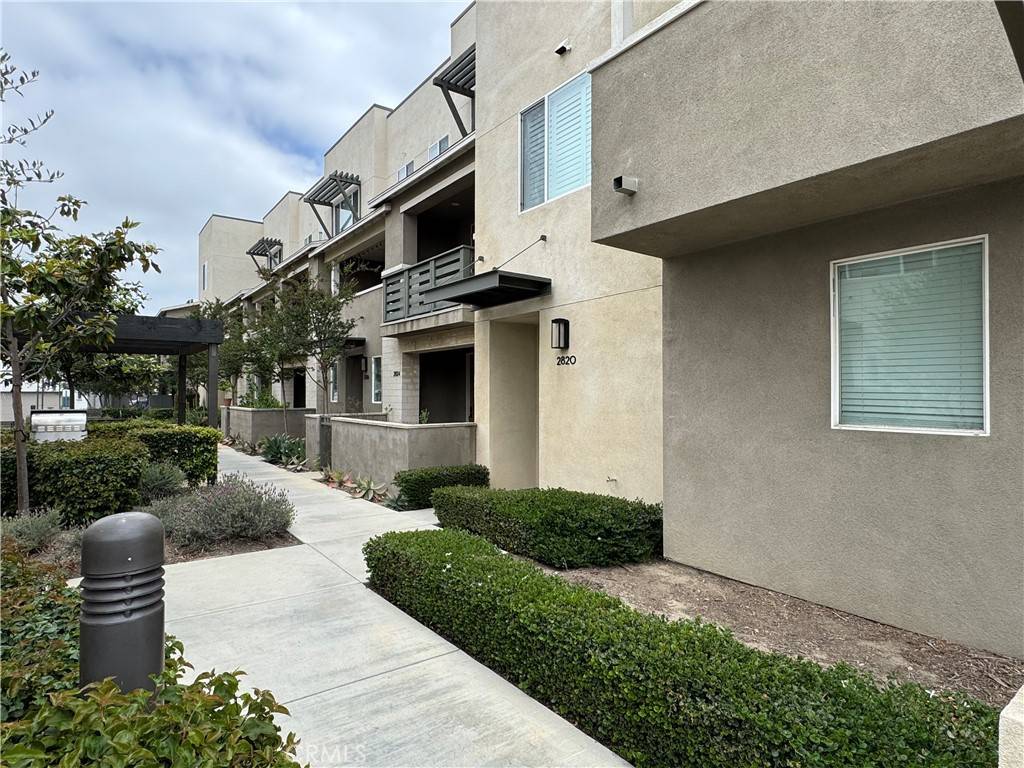 El Monte, CA 91733,2820 Lily LN