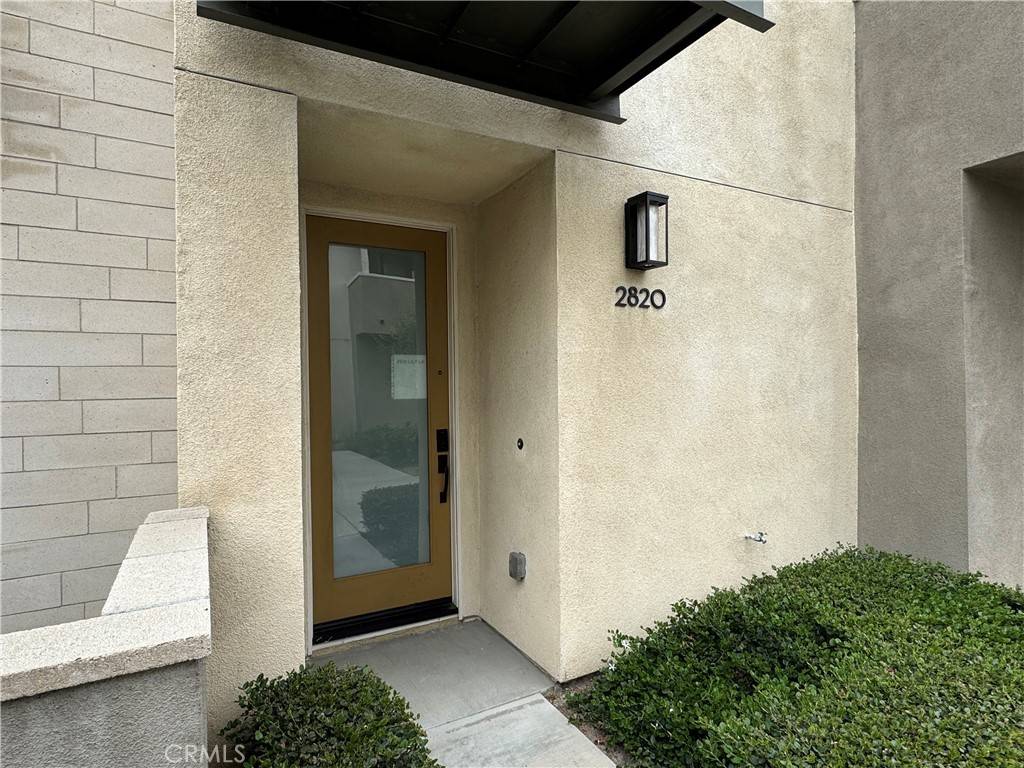 El Monte, CA 91733,2820 Lily LN