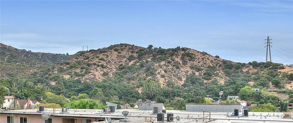 Glendale, CA 91208,2940 N Verdugo RD #409