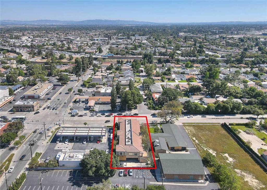 Arcadia, CA 91006,7 W Foothill BLVD
