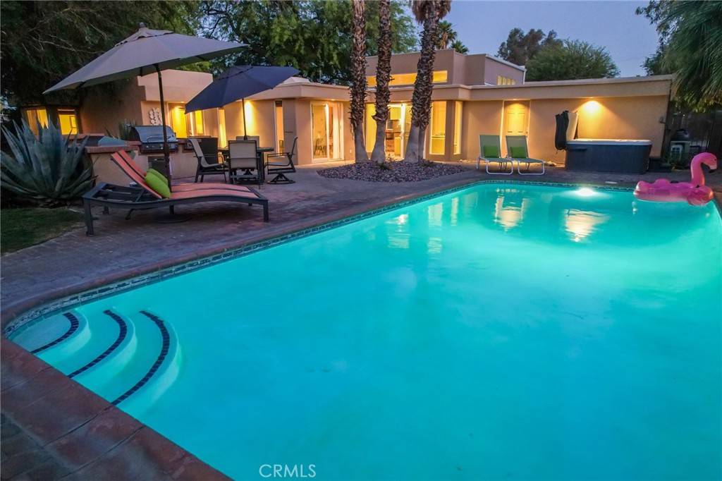 Palm Springs, CA 92262,576 E Desert Holly CIR