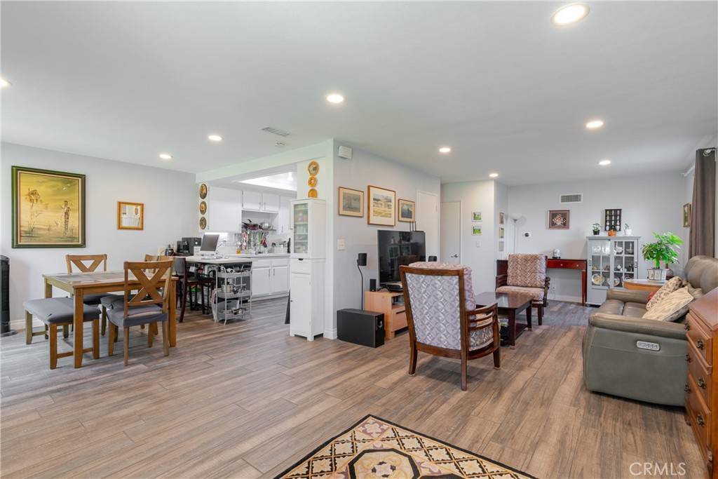 Montebello, CA 90640,301 Ridge Terrace LN