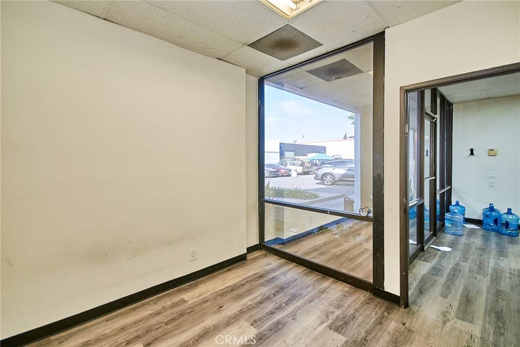 Bell Gardens, CA 90201,6844 Suva ST