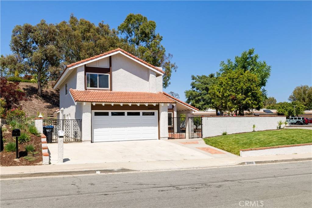 Mission Viejo, CA 92691,23992 Via La Coruna