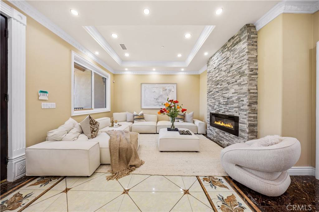 Arcadia, CA 91007,185 W Palm DR