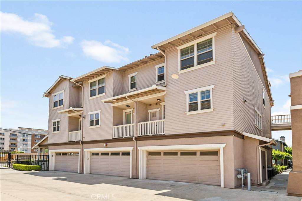 Monrovia, CA 91016,305 W Duarte RD #G