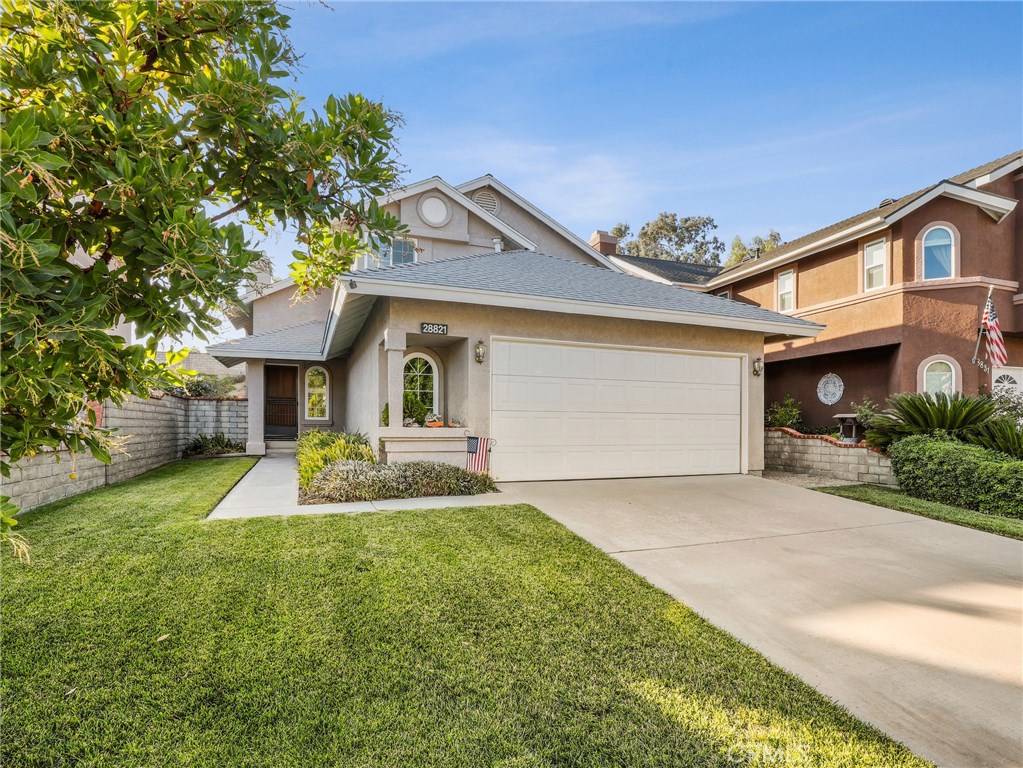 Saugus, CA 91390,28821 Raintree LN