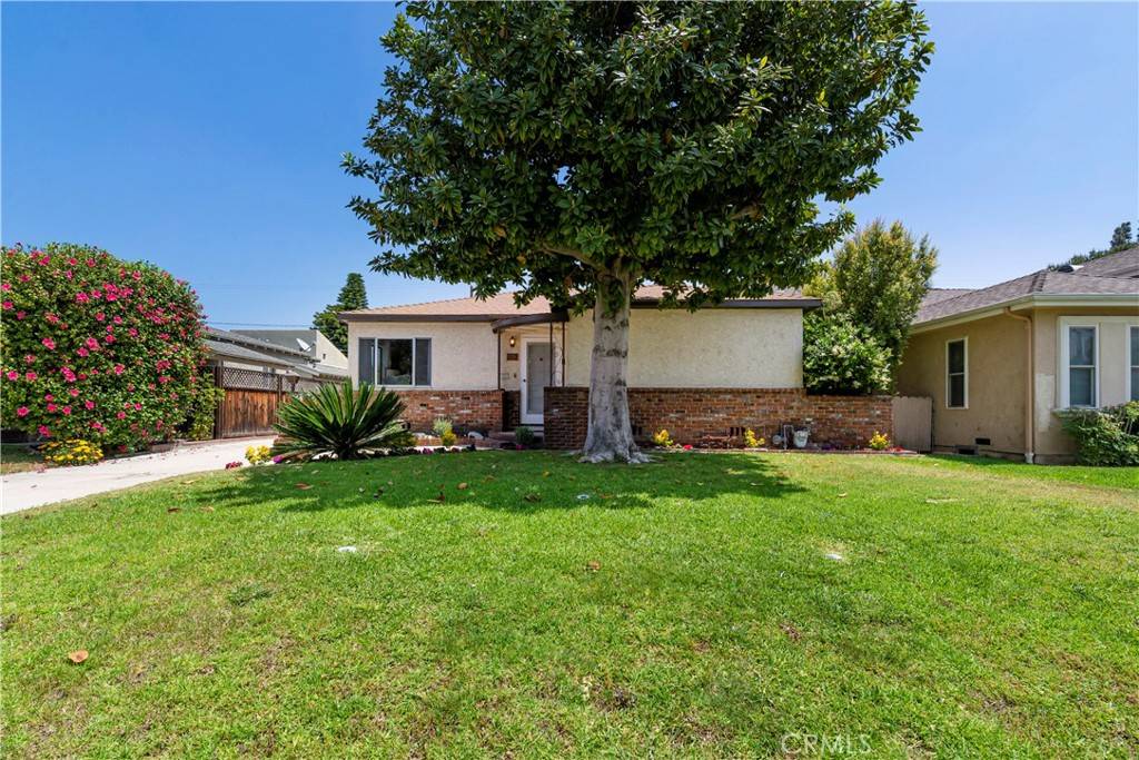 Burbank, CA 91506,236 S Reese PL