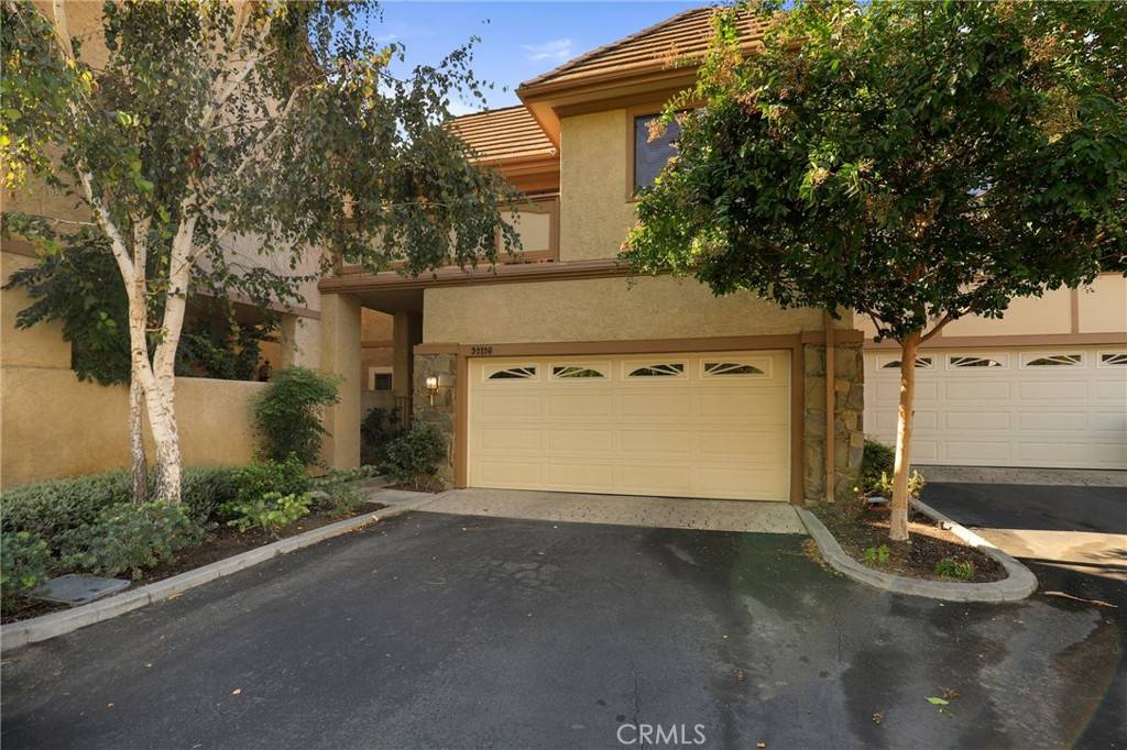 Westlake Village, CA 91361,32126 Canyon Crest CT