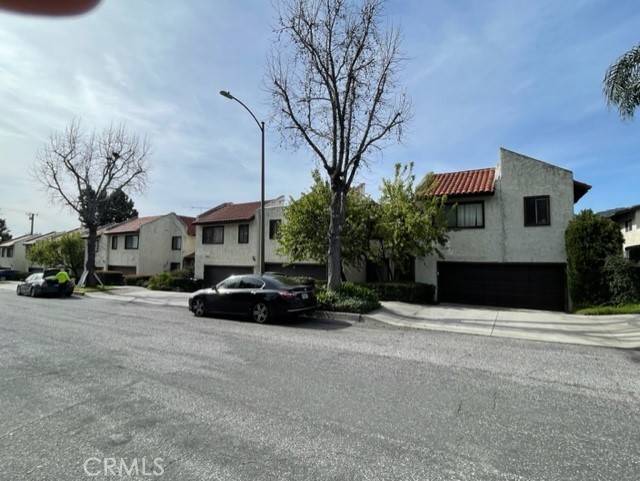 La Crescenta, CA 91214,3200 Fairesta ST #8