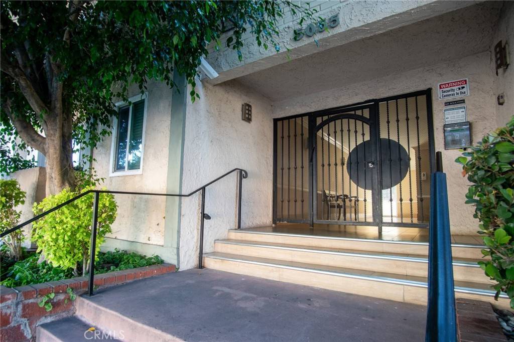 Sherman Oaks, CA 91423,5055 Coldwater Canyon AVE #108