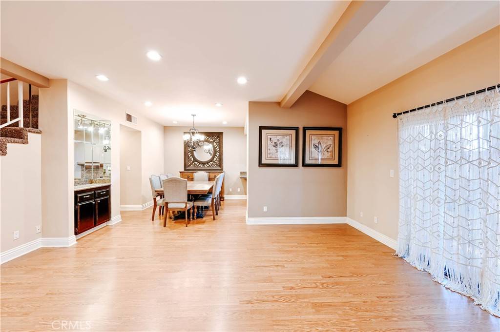 Sun Valley, CA 91352,10831 Roycroft ST #34