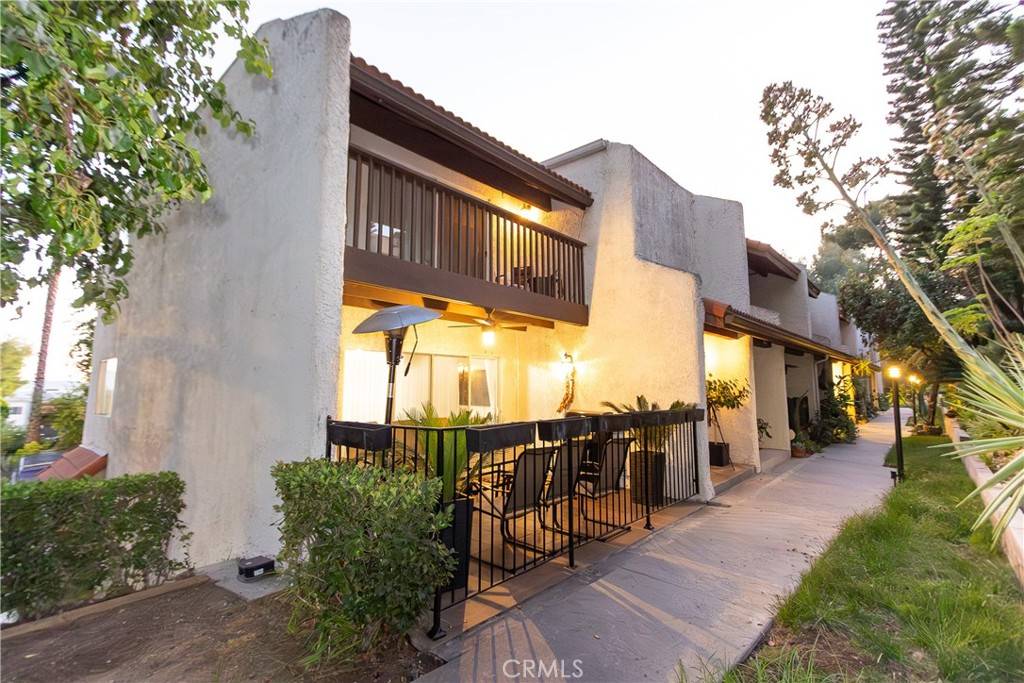 Burbank, CA 91504,9551 Via Ricardo #37