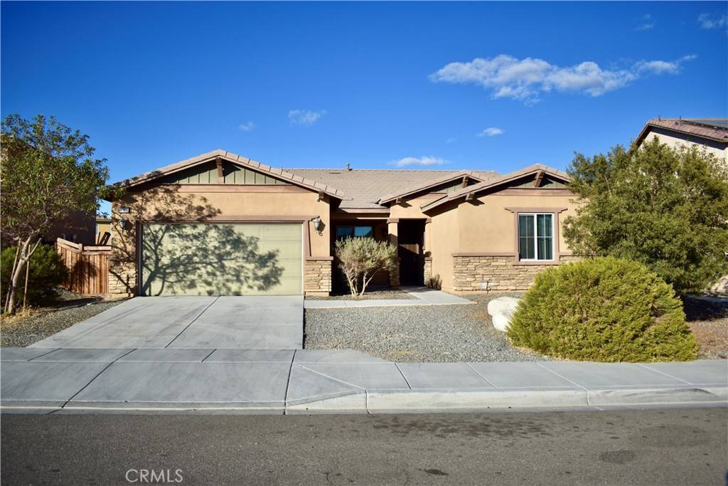 Adelanto, CA 92301,11088 Fuchsia CT