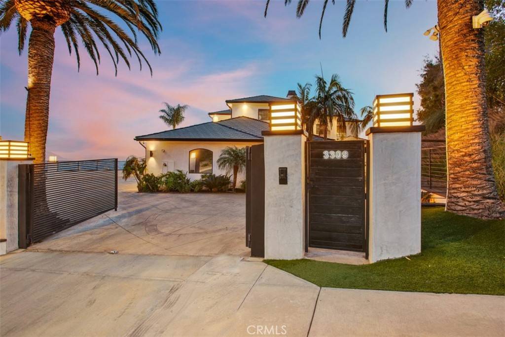 Burbank, CA 91504,3309 Wedgewood LN