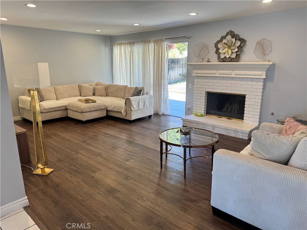 Granada Hills, CA 91344,17133 Lorillard ST