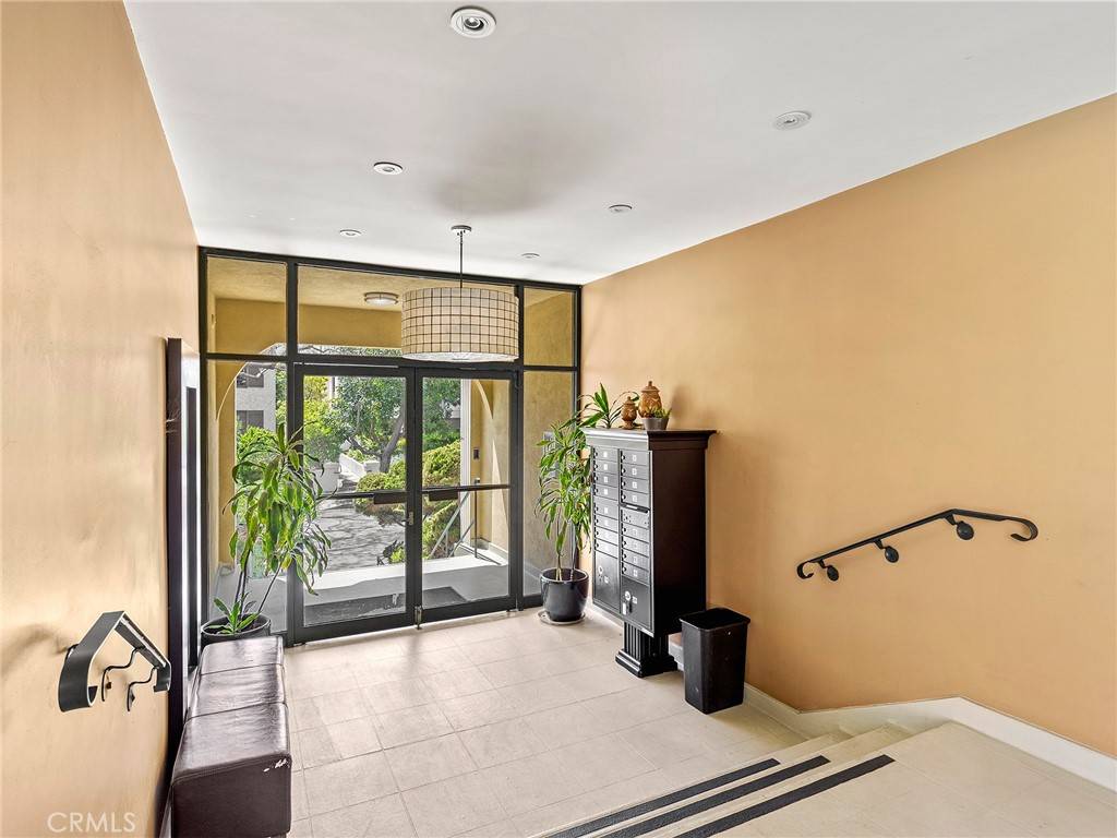 Westwood - Century City, CA 90025,1410 S Bentley AVE #103