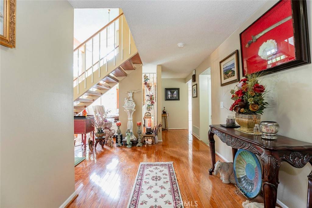 Porter Ranch, CA 91326,19371 Winged Foot CIR