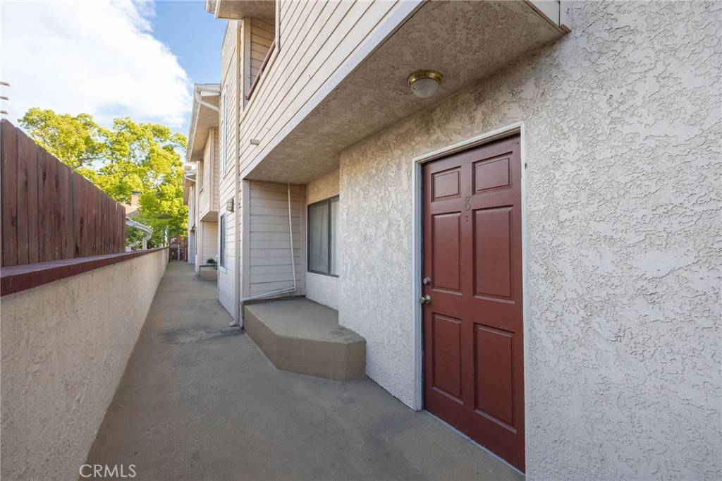 Glendale, CA 91201,1055 Ruberta AVE #8